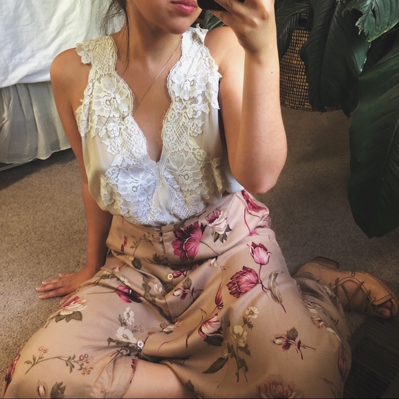 Vintage Dresses & Skirts - VINTAGE/ button-down floral skirt